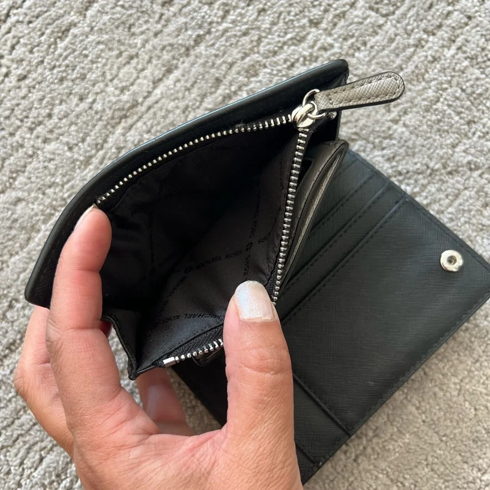 Michael Kors Snap Wallet with Card Case Insert - Picture 13 of 13